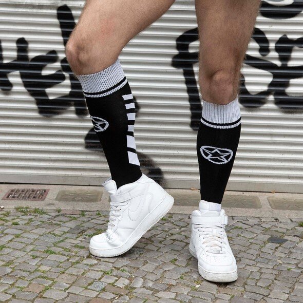 addiction Black "FOOTBALL" Hohe Socken