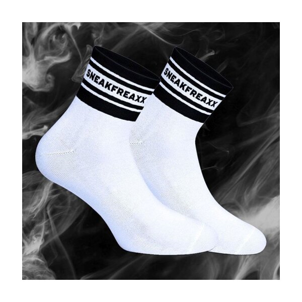 SNEAKFREAXX WHITE BLACK SHORT Niedrige Socken Weiß-Schwarz