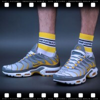 SNEAKFREAXX Niedrige Socken STINKY SOXX SHORT Weiß...