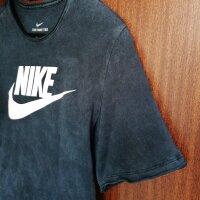 NIKE T-Shirt Größe XS (größer ausfallend)